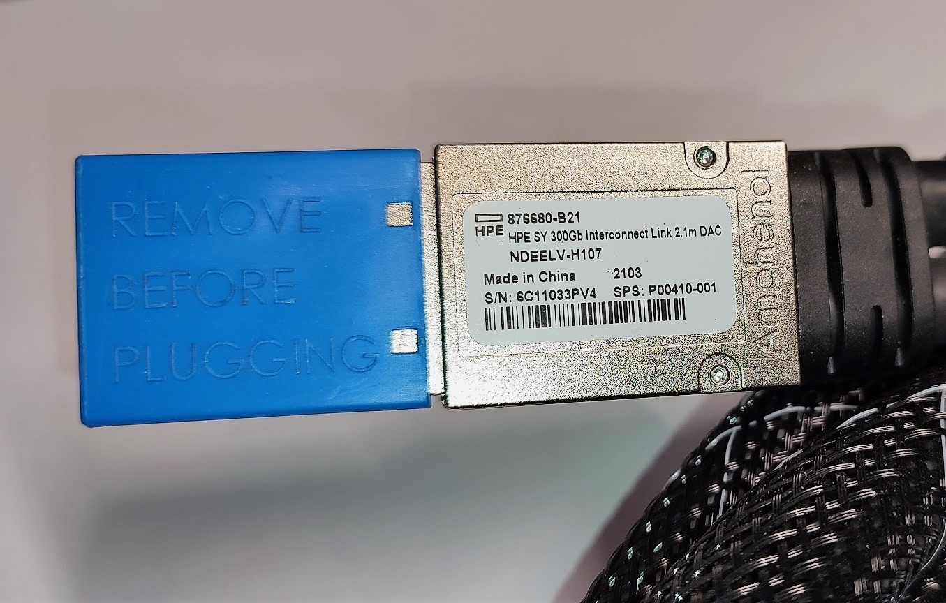 HPE SY 300Gb interconnect Link 2.1m