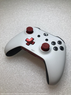 Microsoft Xbox One S Wireless Controller - Custom Bílá/Chrom červená **POUŽITÝ**